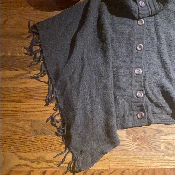 🛑SOLD🛑 Le château poncho - Picture 5 of 7